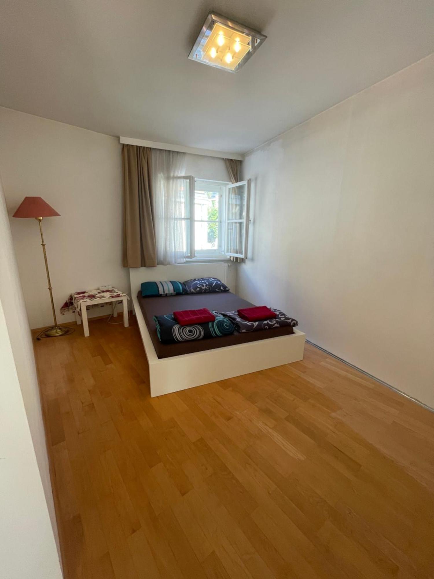 Zum Shambhala Hotel Wien